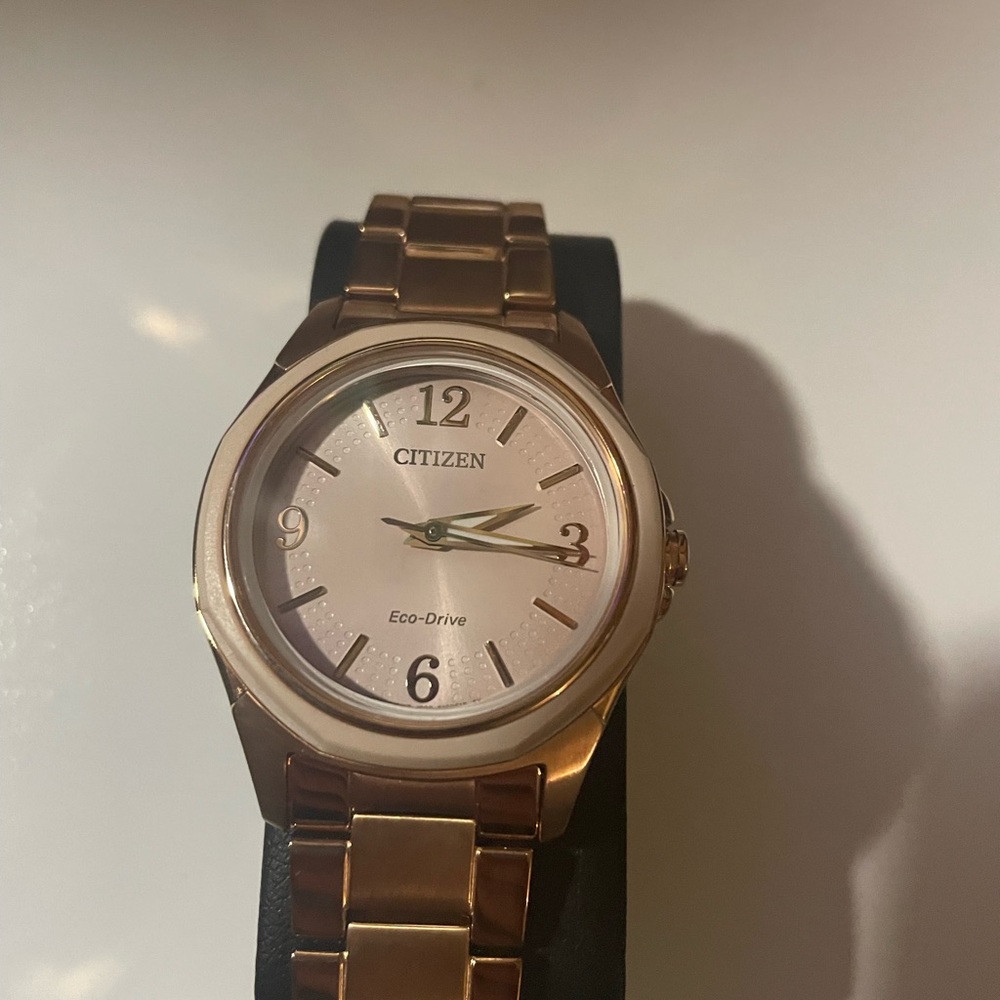 Rose gold citizen watch